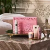 1118447-rituals-q424092-sakura-pdp-giftset-closed_4-by-3.webp RITUALS – The Ritual Of SAKURA Coffret S