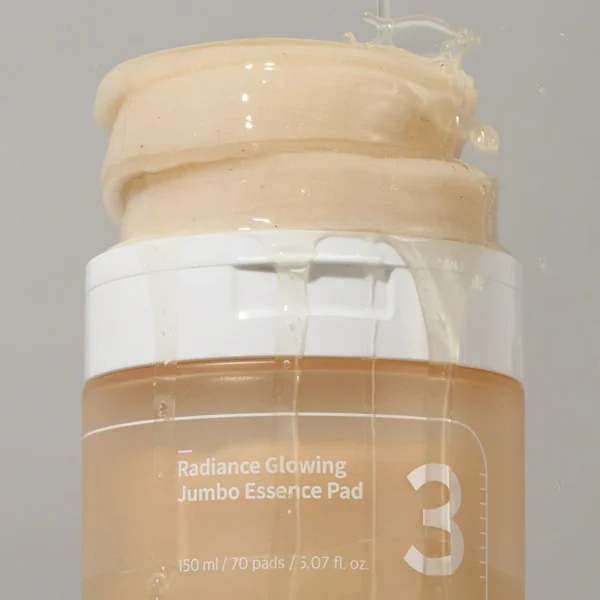 360168350_652256200257867_4494018479274848836_n.webp Numbuzin – No.3 Radiance Glowing Jumbo Essence Pad