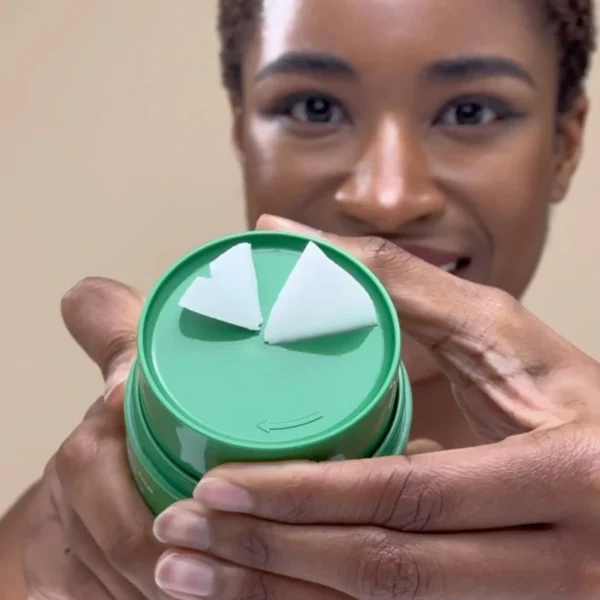 448869857_461853796492593_8383574303277652751_n.webp Dr. Althea – Pure Grinding Cleansing Balm