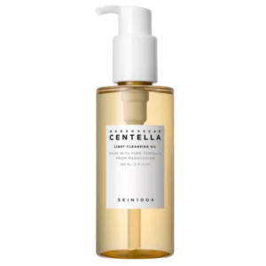 616846-skin1004-madagascar-centella-light-cleansing-oil-200ml-1-1050Wx1050H.webp SKIN1004 Madagascar Centella Light Cleansing Oil 200ml