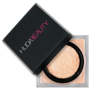 IMG_1182.jpeg HUDA BEAUTY Easy Bake Loose Baking & Setting Powder – Poudre Libre – POUND CAKE