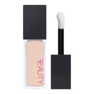IMG_1200.jpeg HUDABEAUTY FAUXFILTER Luminous Matte Liquid Concealer – 1.3G MARSHMALLOW