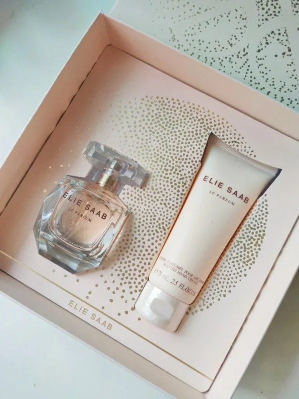 eli-saab-le-prfum.webp ELIE SAAB LE PARFUM COFFRET 50 ML + 75 ML