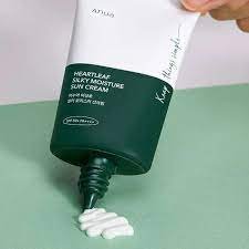 images-41.jpeg Anua Heartleaf Silky Moisture Sunscreen SPF50/PA+++ 50ml