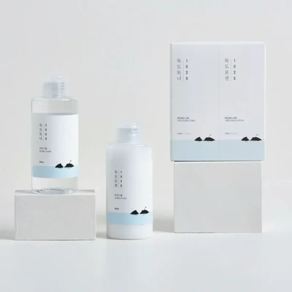 round-lab-1025-dokdo-toner-200ml-1025-dokdo-lotion-200m.webp ROUND LAB Dokdo Toner 200 ml + Dokdo Lotion 200ml Set